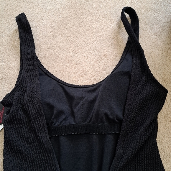 ❤️ No Boundaries Swimsuit Black One Piece Bathing Suit Various Sizes NWT - Picture 7 of 16